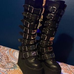 Black Demonia trinity boots